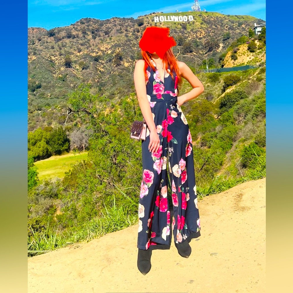 Long jumpsuit
Size S
Like new